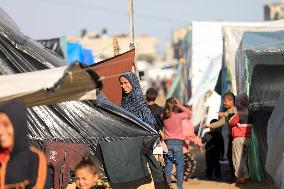 MIDEAST-GAZA-RAFAH-TEMPORARY CAMP
