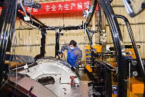 A High-horsepower Tractor Manufacturing Company in Qingzhou