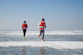 A Marathon on The Ice in Shenyang