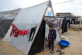 MIDEAST-GAZA-RAFAH-MAKESHIFT CAMPS