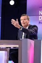 Nicolas Dupont-Aignan On Dimanche En Politique - Paris