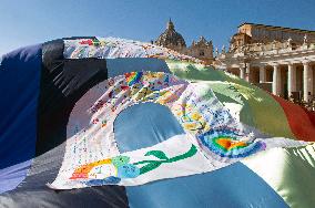 Pope Francis Leads Angelus Prayer - Vatican