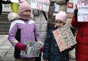 Protest to demand demobilization of military runs in Kyiv
