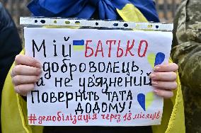 Rally in support of military demobilization held in Zaporizhzhia