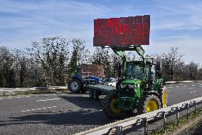 A7 Highway Blocked By Angry Farmers Near Lyon