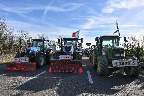 A7 Highway Blocked By Angry Farmers Near Lyon
