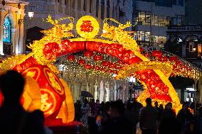 CHINA-MACAO-LIGHT DECORATIONS (CN)