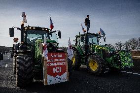 FRANCE-LONGVILLIERS-FARMERS-PROTEST