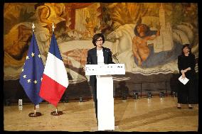 Rachida Dati Addresses Her New Year Wishes To The Press - Paris