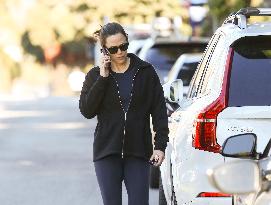 Jennifer Garner Out - LA