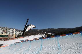 (SP)SOUTH KOREA-HOENGSEONG-WINTER YOUTH OLYMPIC GAMES-FREESTYLE SKIING-WOMEN'S HALFPIPE