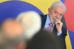 President Luiz Inácio Lula Da Silva Signs Highway Concession Contracts