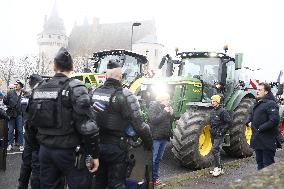 Coordination Rurale Union's Convoy Heads To Paris