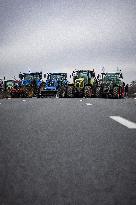 French Farmers Block The A10 Highway - Limours