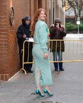 Bryce Dallas Howard Steps Out - NYC