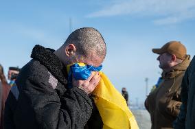 Russia And Ukraine Exchange POWs After Plane Crash