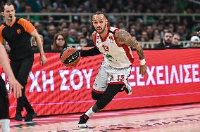 Panathinaikos Athens v EA7 Emporio Armani Milan - Turkish Airlines EuroLeague