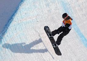 (SP)SOUTH KOREA-HOENGSEONG-WINTER YOUTH OLYMPIC GAMES-SNOWBOARD-MEN'S HALFPIPE