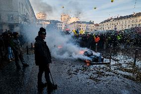 Farmers Set Some Fire Ouside The EU Parliament - Brussels