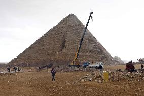 EGYPT-GIZA-MENKAURE PYRAMID-CLADDING PROJECT-DEBATE