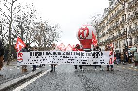 Demonstration Of The Teachers - Paris