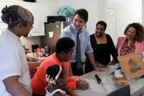 Trudeau Meeting Family To Discuss Affordable Housing - Canada