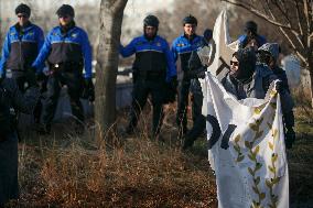 Pro-Palestine Demonstrators Shut Down DC Highway Ramps