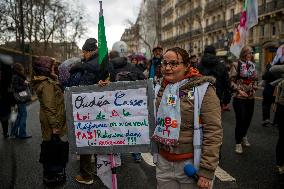 Demonstration Of The Teachers - Paris
