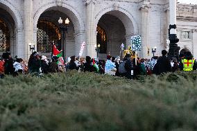 Palestine Protest At DC Union Station