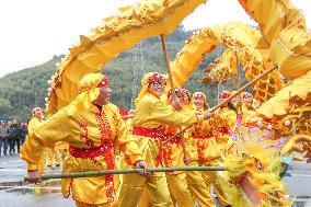 Dragon Dance Celebrate China Lunar Year