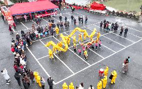 Dragon Dance Celebrate China Lunar Year