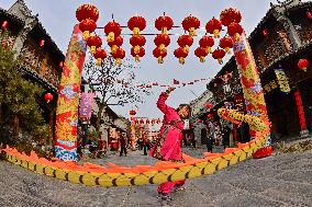 Folk Performance in Qingzhou