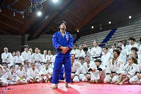 Shohei Ono At The Institut Du Judo - Paris