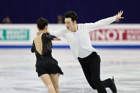 (SP)CHINA-SHANGHAI-ISU FOUR CONTINENTS FIGURE SKATING CHAMPIONSHIPS 2024-PAIRS (CN)