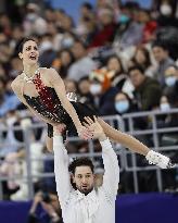 (SP)CHINA-SHANGHAI-ISU FOUR CONTINENTS FIGURE SKATING CHAMPIONSHIPS 2024-PAIRS (CN)