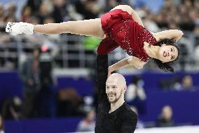 (SP)CHINA-SHANGHAI-ISU FOUR CONTINENTS FIGURE SKATING CHAMPIONSHIPS 2024-PAIRS (CN)