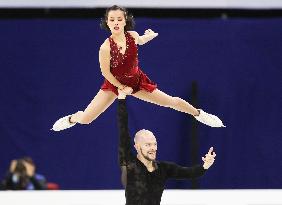 (SP)CHINA-SHANGHAI-ISU FOUR CONTINENTS FIGURE SKATING CHAMPIONSHIPS 2024-PAIRS (CN)