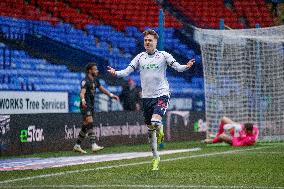 Bolton Wanderers v Barnsley - Sky Bet League One