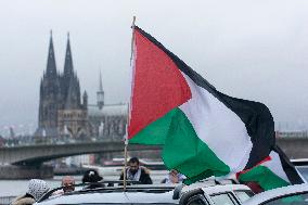 Pro Palestinian Car Parade In Cologne