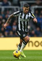 Newcastle United v Luton Town - Premier League