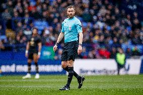 Bolton Wanderers v Barnsley - Sky Bet League One