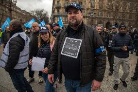 Municipal Police Demonstrate - Paris