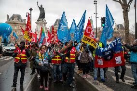 Municipal Police Demonstrate - Paris