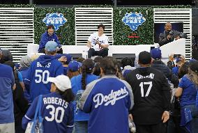 Baseball: Ohtani at Dodgers fan event
