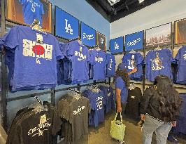 Baseball: Ohtani merchandise at Dodgers shop