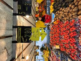Fruits And Vegetables In A Market - Meudon