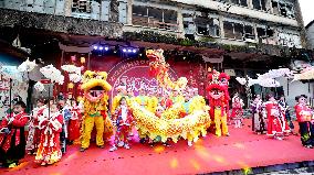 Folk Performance in Liuzhou