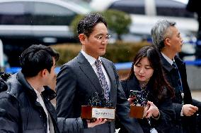 First Trial Verdict On Samsung Merger And Succession Allegations Involving Jay Y. Lee