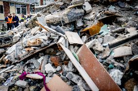 PM Rutte Visits The Disaster Site Of The Explosion - Rotterdam