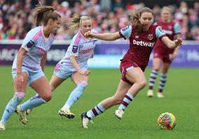 West Ham United v Arsenal FC - Barclays Women's Super League